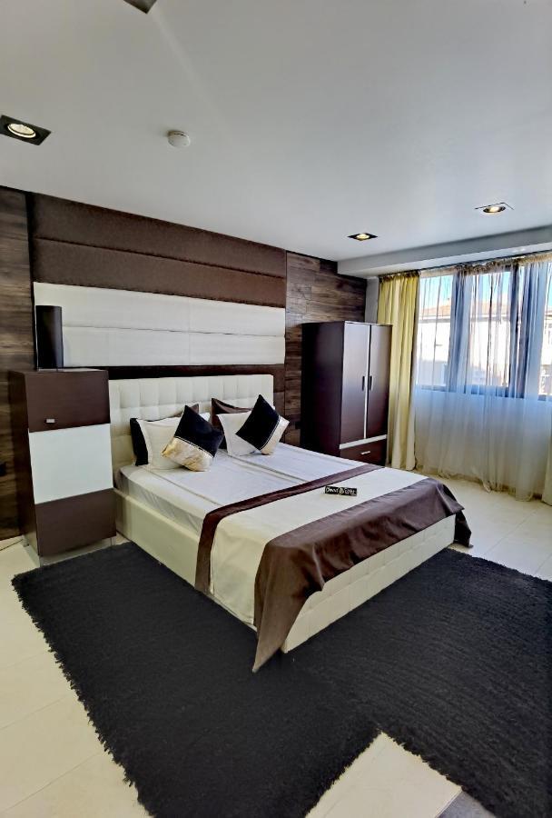 Hotel Acktion Шумен Экстерьер фото