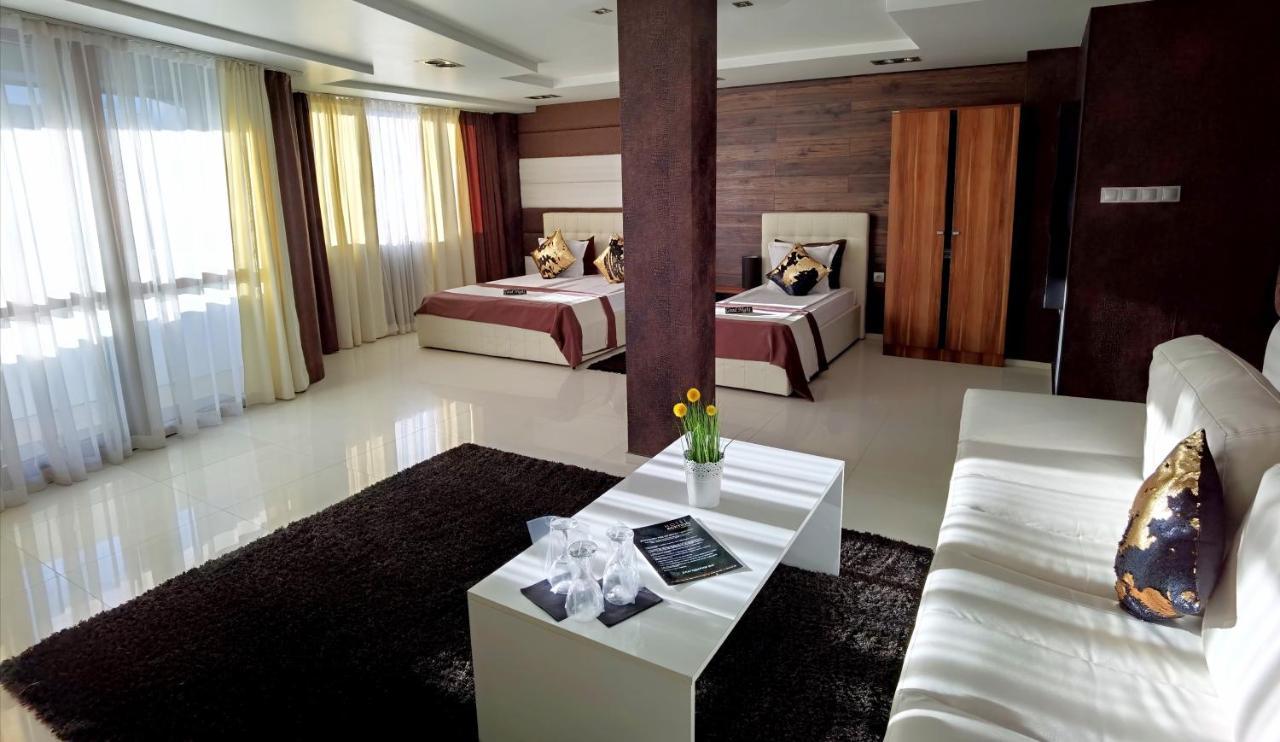 Hotel Acktion Шумен Экстерьер фото