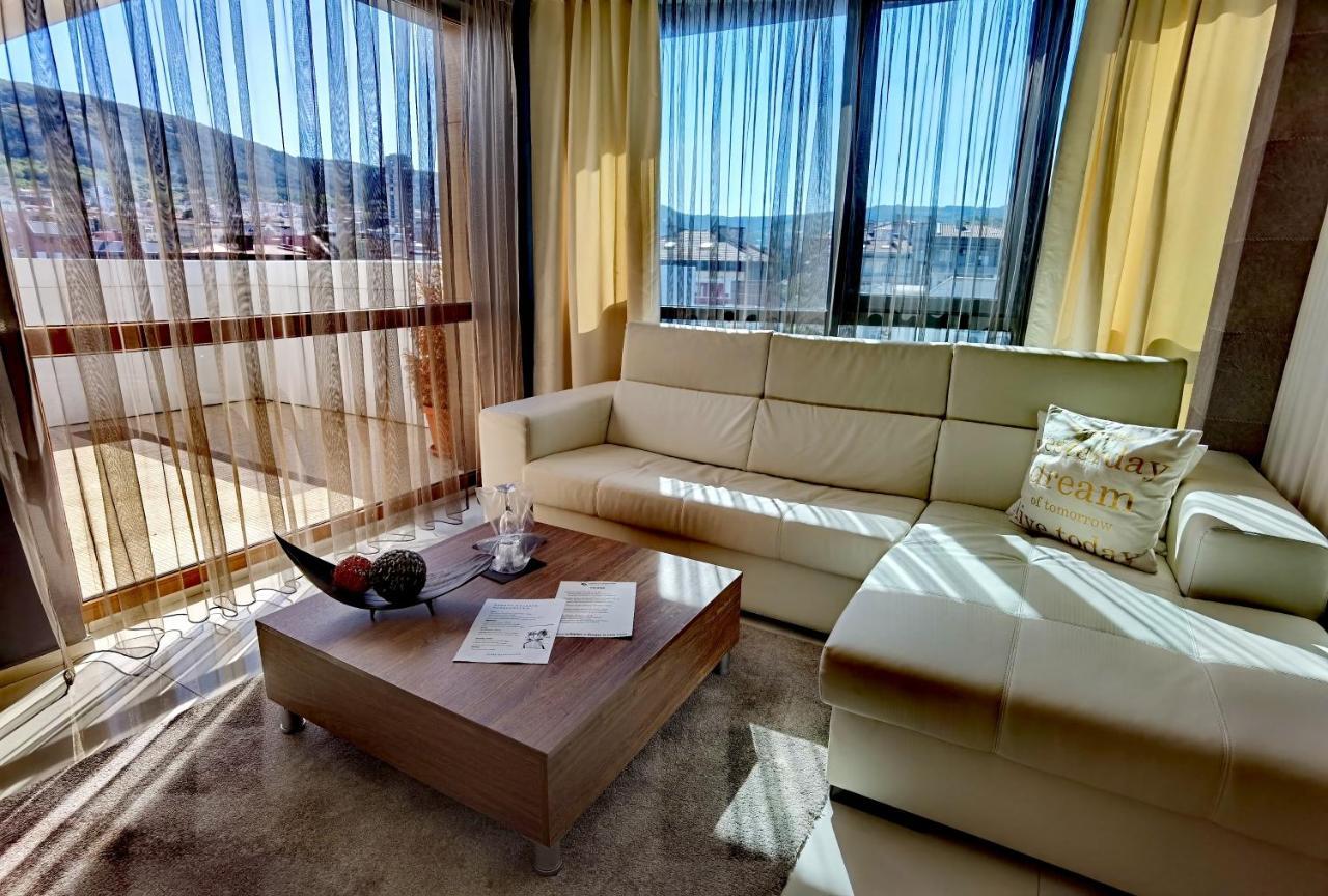 Hotel Acktion Шумен Экстерьер фото