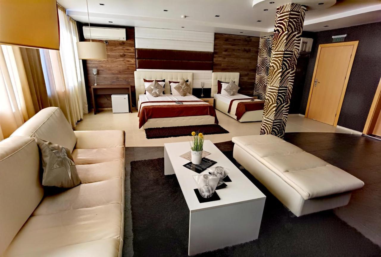 Hotel Acktion Шумен Экстерьер фото