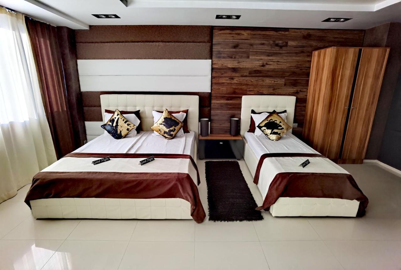 Hotel Acktion Шумен Экстерьер фото