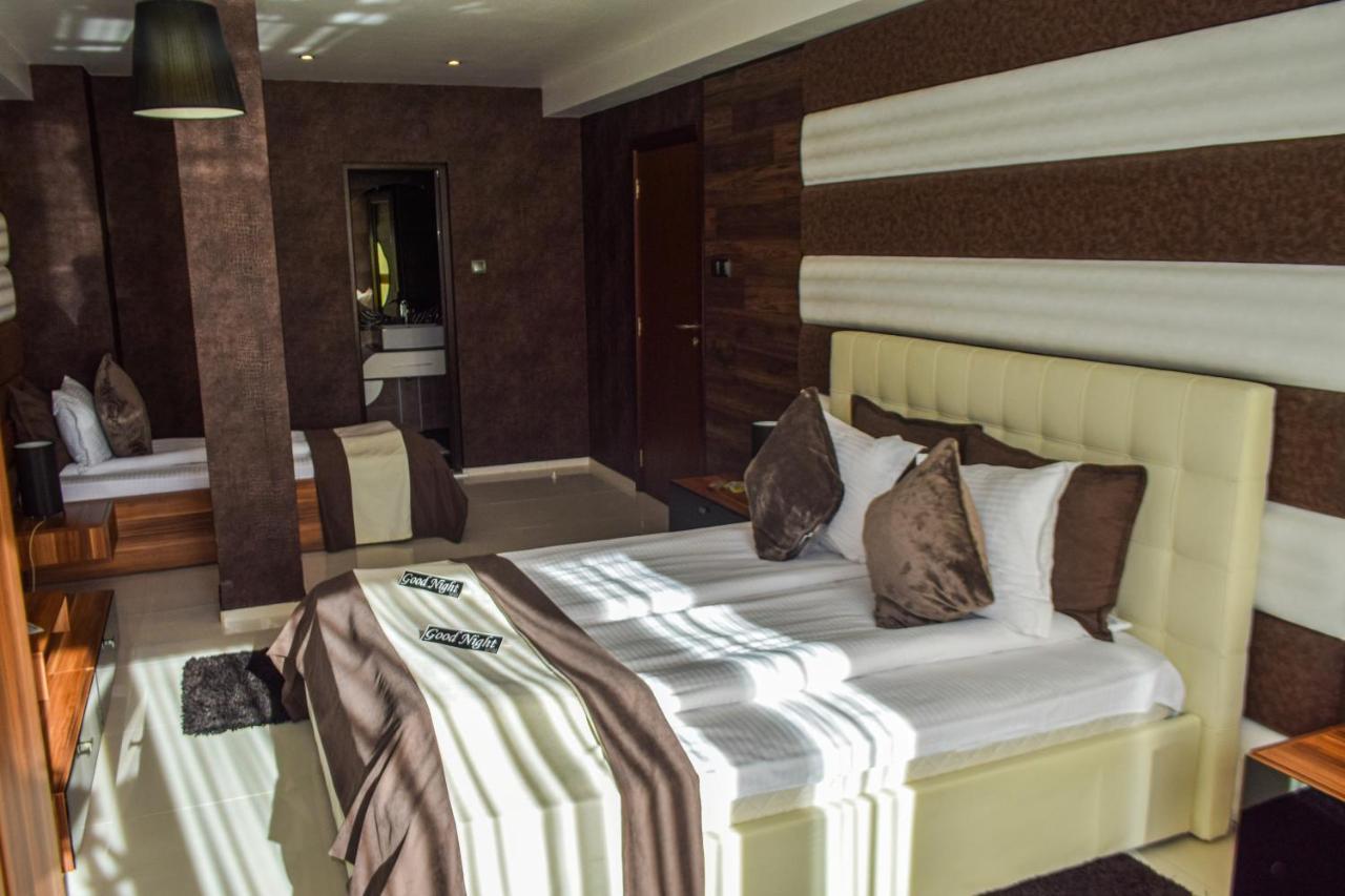 Hotel Acktion Шумен Экстерьер фото